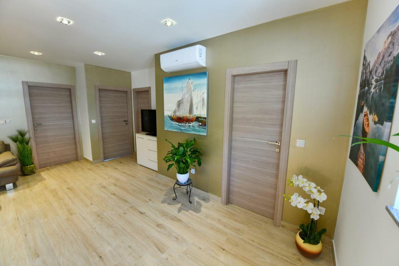Cambi Lux Apartment Otok  Екстер'єр фото